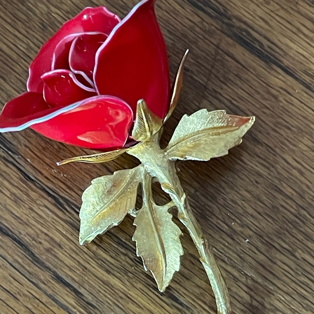 Karew vintage Red long stem Rose brooch
